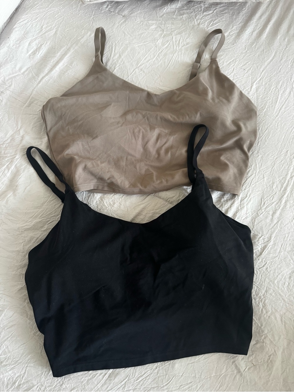 Athleta Double Pack Seamless Camisoles in Taupe and Black